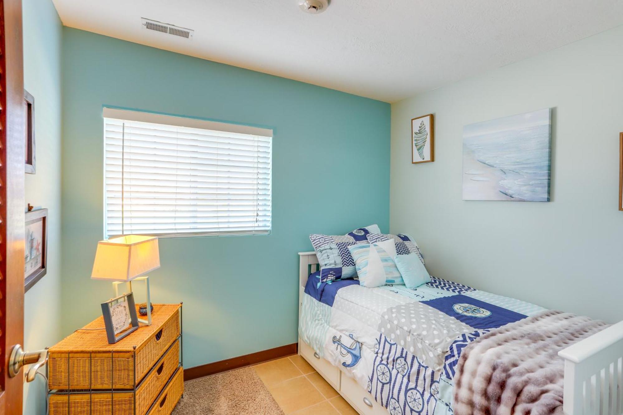 Апартаменты Waterfront Bass Island Retreat With Balcony And Tv Пут-ин-Бей Экстерьер фото